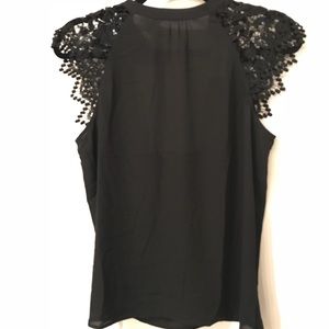 Express laced cap sleeved top